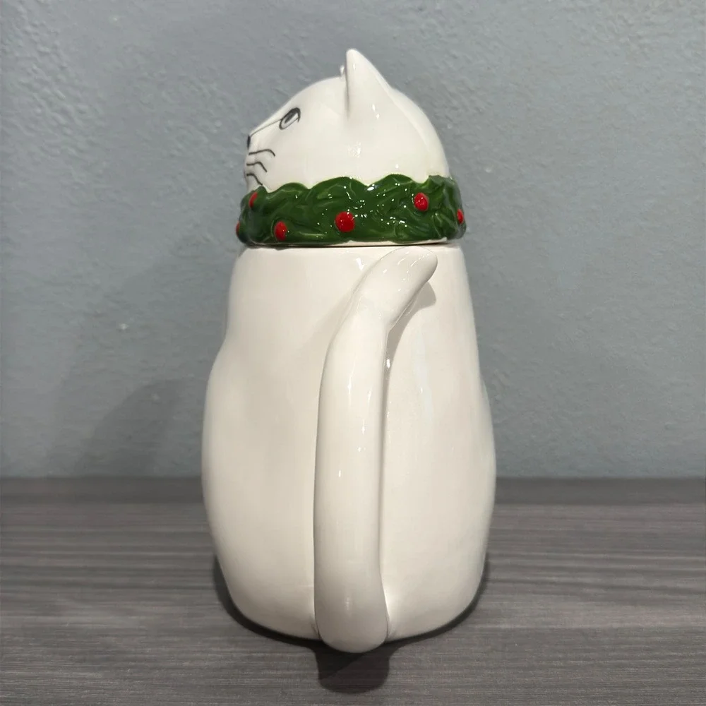 Vintage Cat Teapot Japan Ceramic White Holly Christmas w/ Box AMC T-7428 8 Inch
